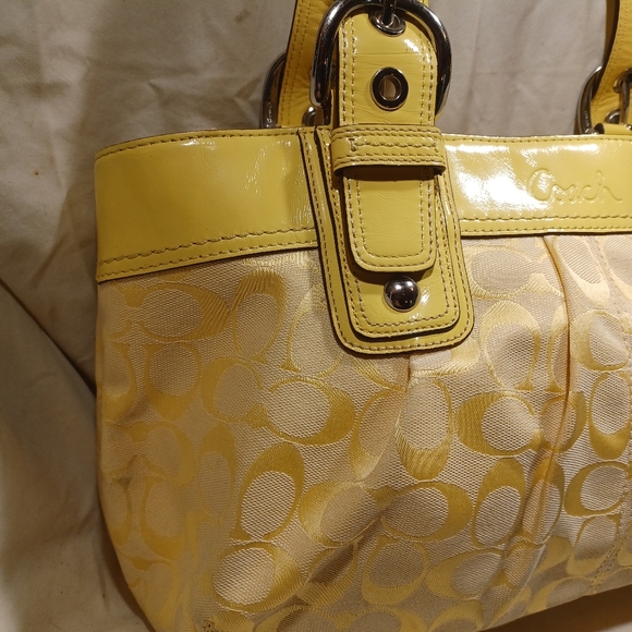 Coach business tote - Picture 2 of 11